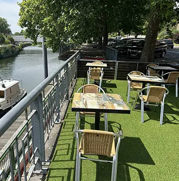 terrasse extérieure - restaurant à Maubeuge